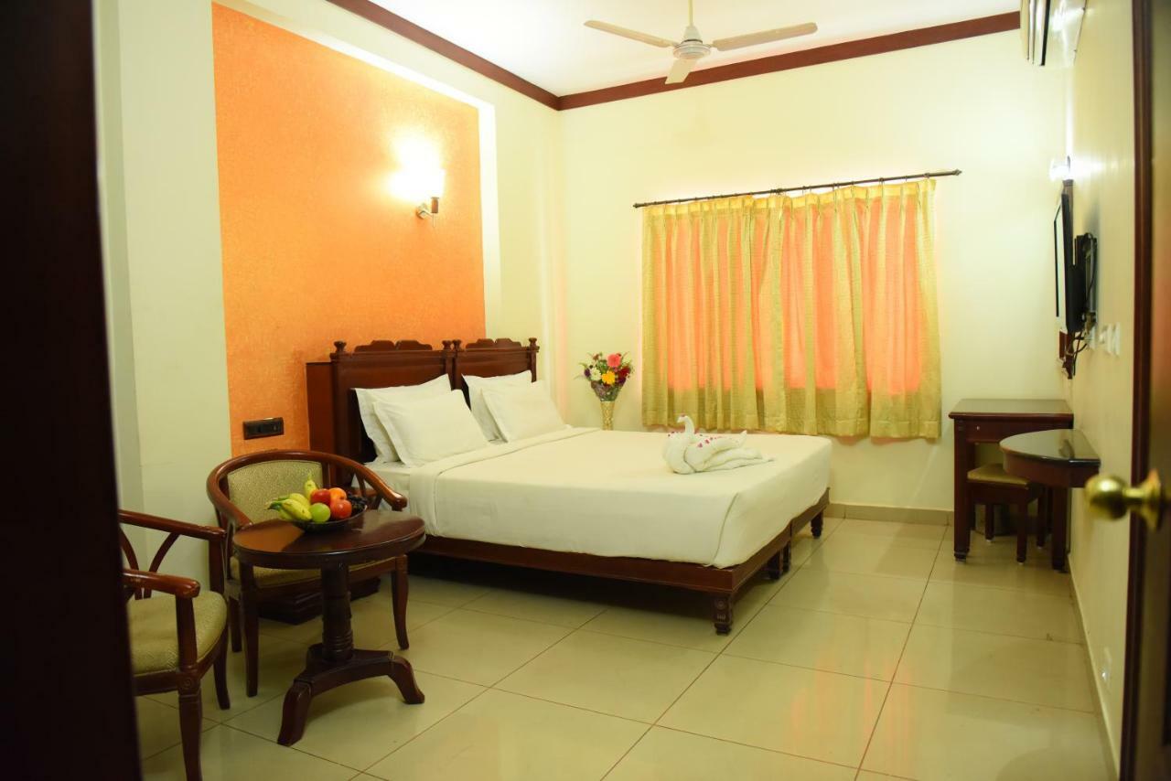 Chendhoor Residency Hotell Tiruchirappalli Eksteriør bilde